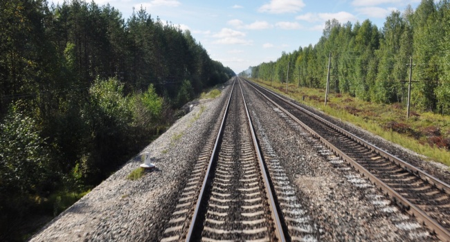  Столкновение поездов во Львове: с рельс сошли восемь вагонов