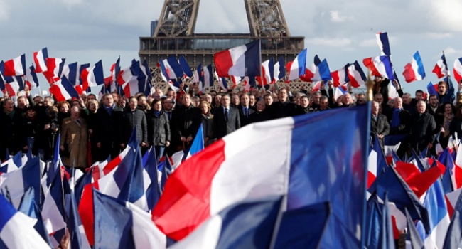 Сергій Таран: бідний майбутній французький президент – йому доведеться ліпити нову Францію