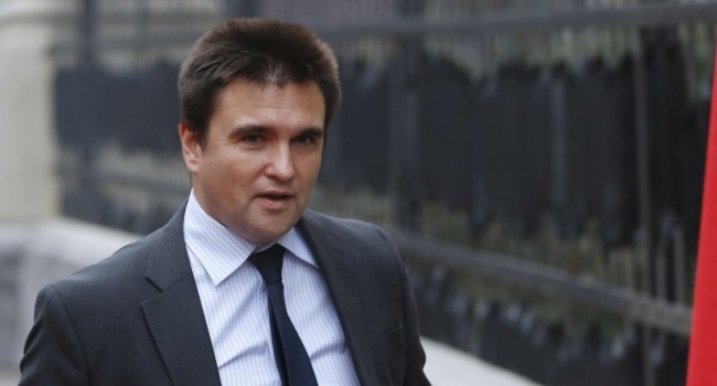 Клімкін винесе на обговорення в США ситуацію на Донбасі Клімкін винесе на обговорення в США ситуацію на Донбасі