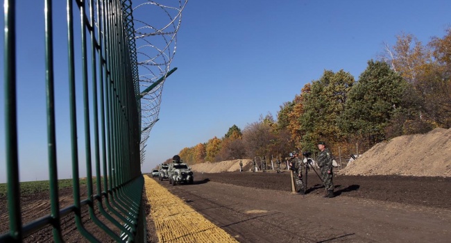 У Держприкордонній службі повідомили про проблеми з фінансуванням будівництва стіни на кордоні з РФ 