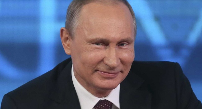 Путін у Франції закликав скасувати санкції проти Росії