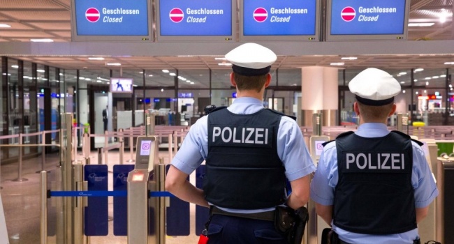 Німецький прикордонник дав пораду українцям, які будуть подорожувати до ЄС після запровадження безвізу 