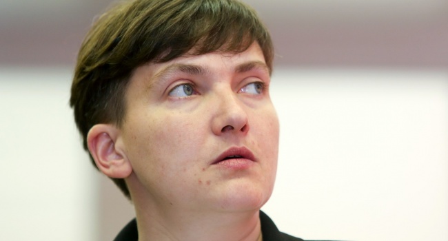 Савченко похвалила Путина и заявила о «украинских политиках, которые в Европе как нищие» Савченко похвалила Путина и заявила о «украинских политиках, которые в Европе как нищие»