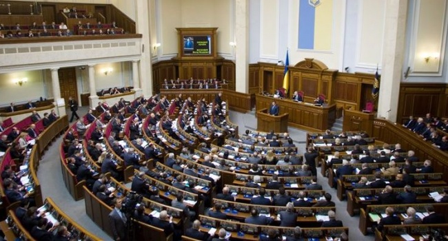 У профільних комітетах ВРУ підтримали проект медреформи – нардеп