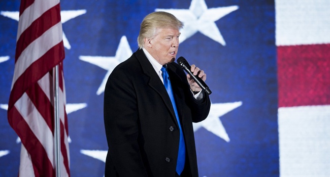 Трамп позвонил эмиру Катара и обсудил конфликт Трамп позвонил эмиру Катара и обсудил конфликт