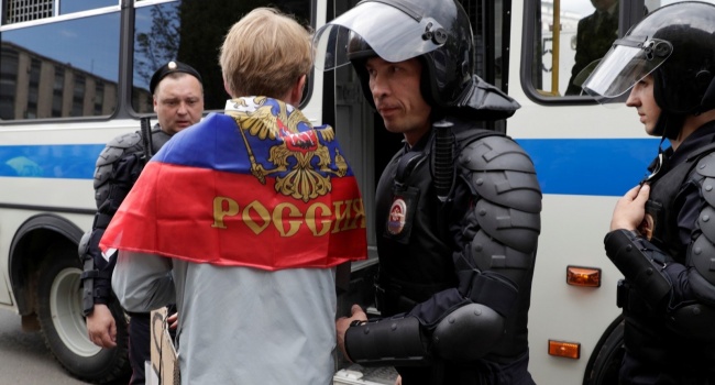 Алексей Лебединский: после вчерашнего опять кому-то непонятно, что мирным путем власть не скинуть?