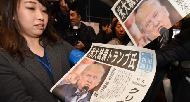 Международные полосы японских газет «взорвала» тема: «Трамп, Трамп, Трамп, русский скандал, Иванка, Меланья, русский скандал»