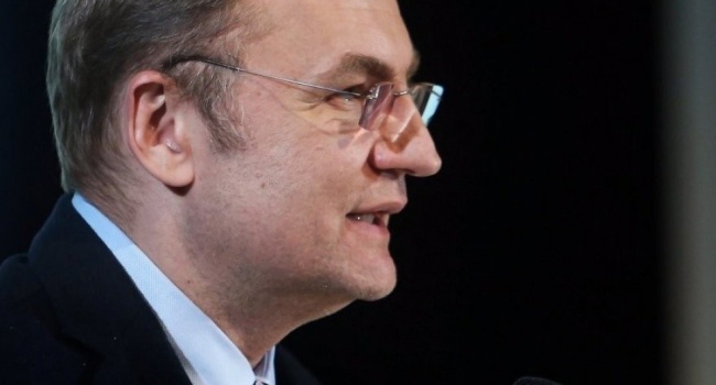 Садовий заявив, що сміттєву проблему у Львові можна вирішити за 1 день Садовий заявив, що сміттєву проблему у Львові можна вирішити за 1 день