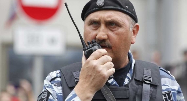 Гай: Бійтесь, росіяни. Зараз вас б’є «Беркут», який втік. А потім прийдемо ми – майданівці