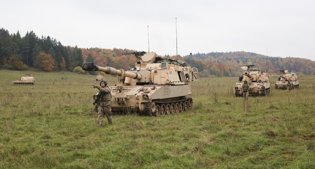 На території Латвії розпочав діяти батальйон НАТО для стримування Росії
