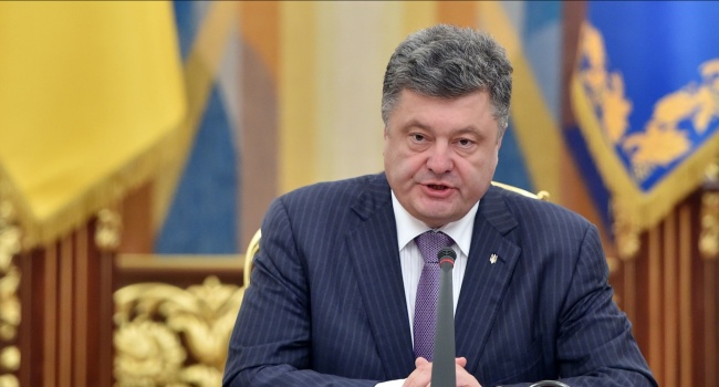 Политолог: поездка Порошенко в США важна Киеву не меньше, чем Вашингтону