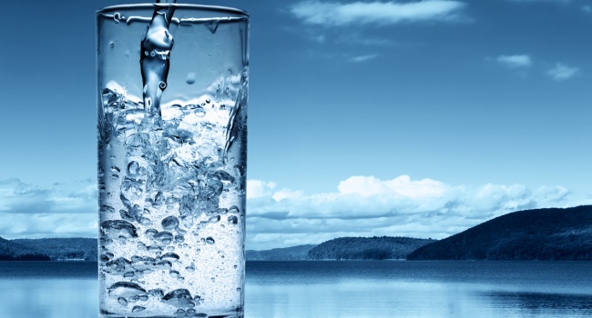 Ученые рассчитали индивидуальную норму потребления воды для каждого человека