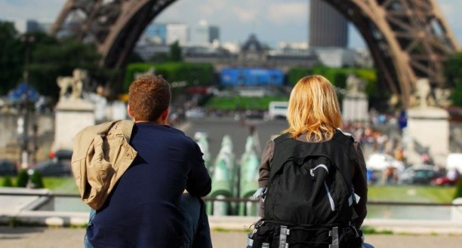 Через геїв у Європі російських туристів закликають робити щеплення від гепатиту
