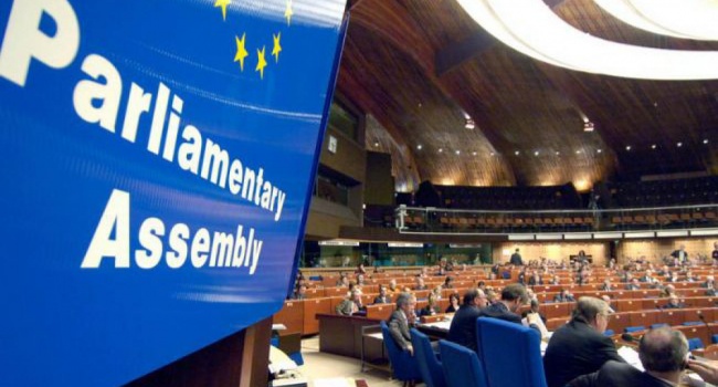 Манн: украинская делегация в ПАСЕ поражает европейцев «истинно европейской культурой», что вызывает абсолютное омерзение