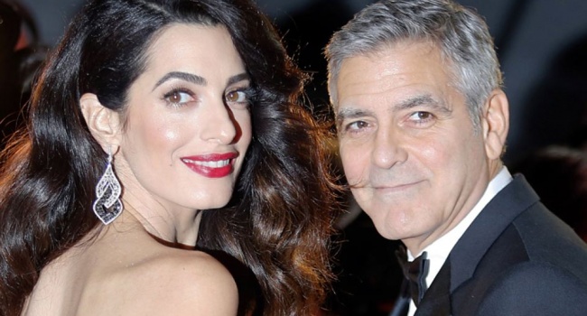 Семейство Клуни впервые появилось на публике после рождения детей
