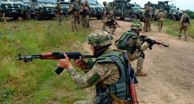 Військовий експерт назвав причину переваги українських військ над російськими 