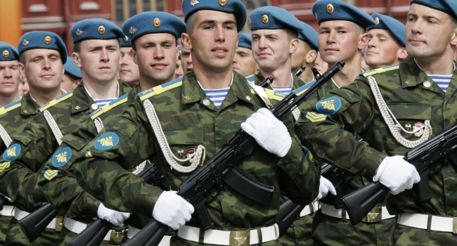 Полторак: предстоящие военные учения РФ и Беларуси могут спровоцировать угрозу для многих стран