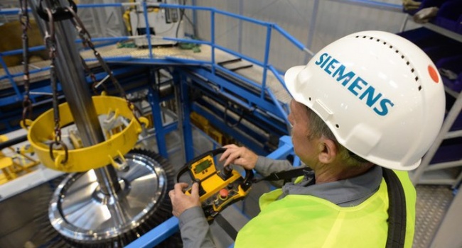 В Siemens заявили, что прекращают какие-либо переговоры с Москвой об инвестициях в РФ