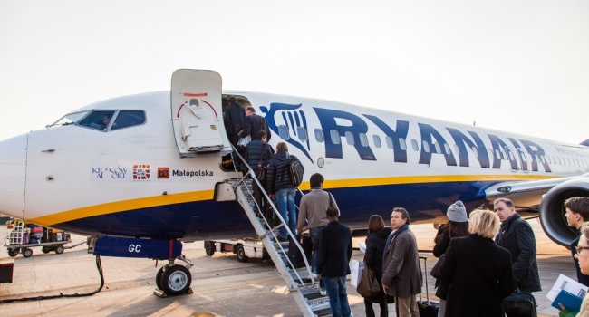 В Ryanair анонсировали резкое снижение цен на авиабилеты