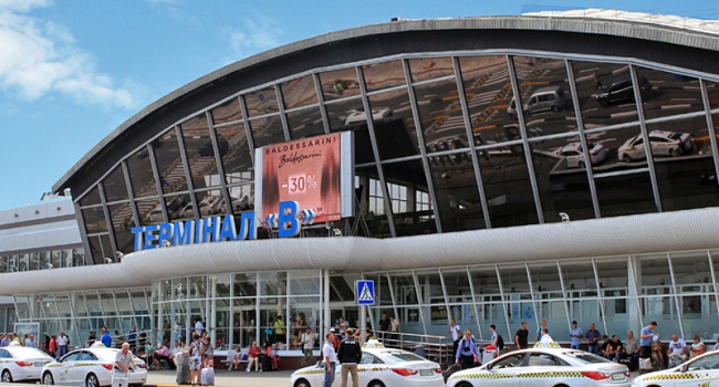 Названы крупнейшие перевозчики, которые чаще других летают в Борисполь