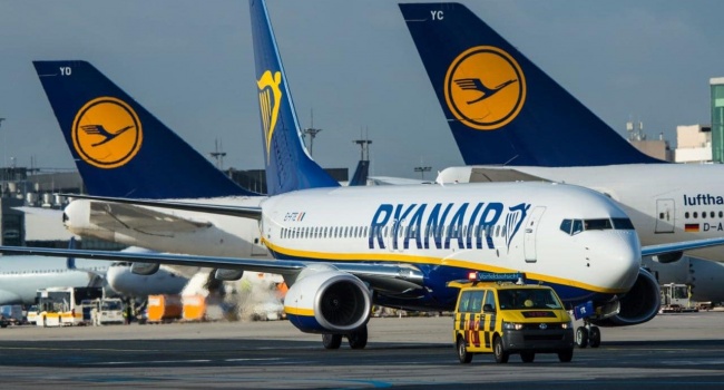 Гройсман рассказал, что помешало началу работы в Украине лоукотста Ryanair