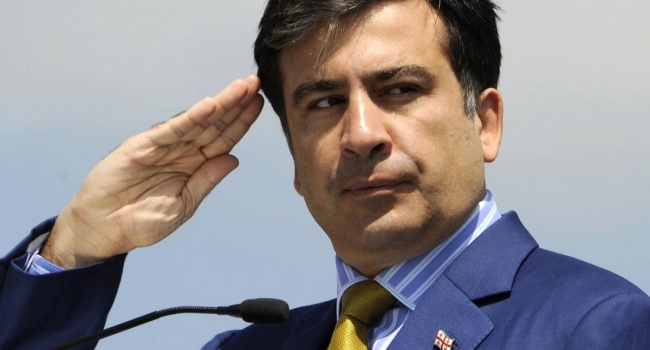 Журналист рассказал, почему Саакашвили больше не устраивает Порошенко 