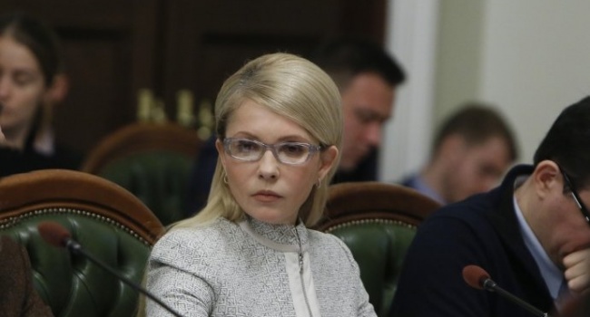 Тимошенко поспівчувала Саакашвілі, схрестивши пальці, – блогер