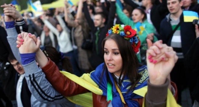 Активист: Европа начала менять отношение к украинцам