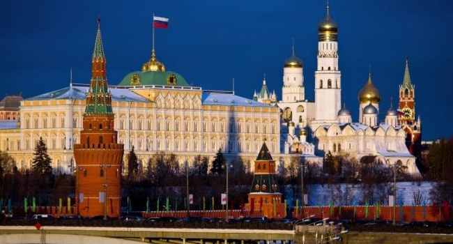 Путину настоятельно рекомендуют перенести столицу РФ за Урал