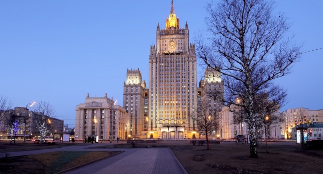 У Кремлі вчергове пригрозили Білому дому санкціями 