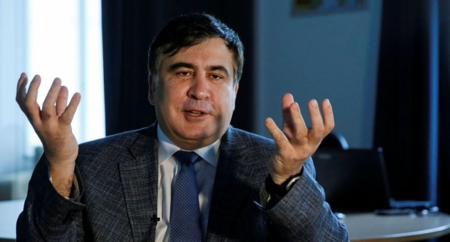 Эксперт рассказал, кому в Украине выгодно поддержать авантюриста Саакашвили