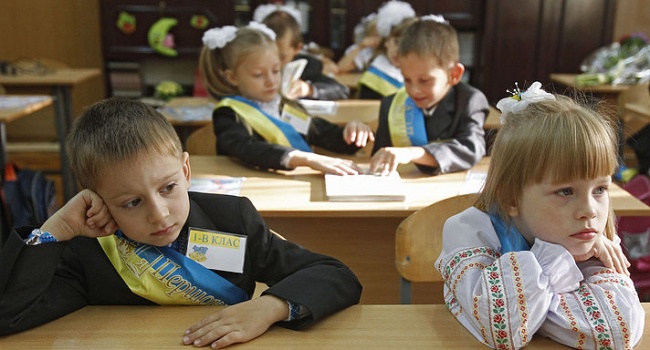 Кирилл Сазонов: школы в маленьких селах будут умирать, независимо от фамилии премьера и президента