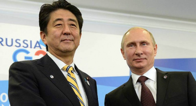 Абэ обратился с призывом к Путину: нам необходим мирный договор
