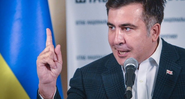 Планы изменились: Саакашвили едет в Украину на поезде