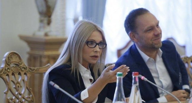 Ждите новых политических событий: Тимошенко снова поменяла прическу