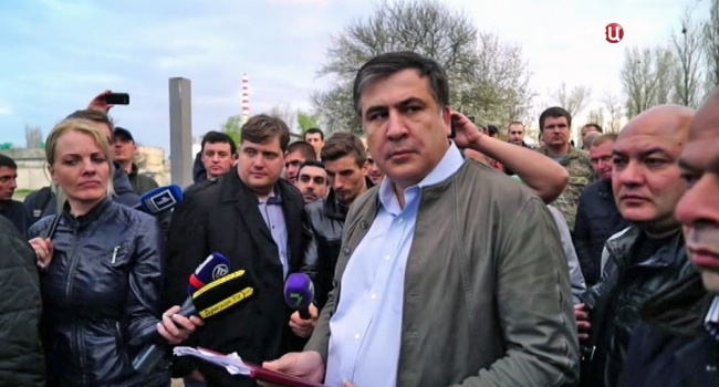 Журналист: верить «обещаниям» Саакашвили могут только мечтатели или не совсем здравомыслящие люди