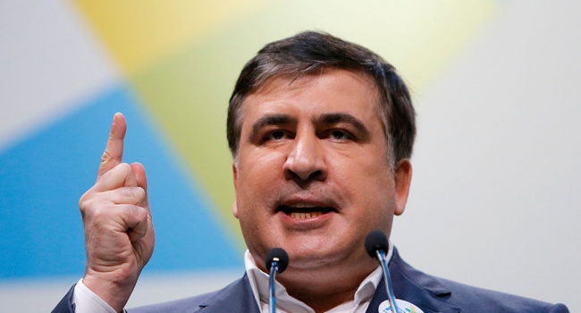 Саакашвили уволил своего пресс-секретаря за высказывание к Порошенко