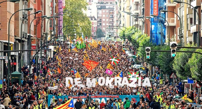 Волонтер: Каталония шла к своей независимости с 19 века