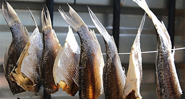 Отруєння рибою у Львові: продавцю загрожує великий термін ув’язнення
