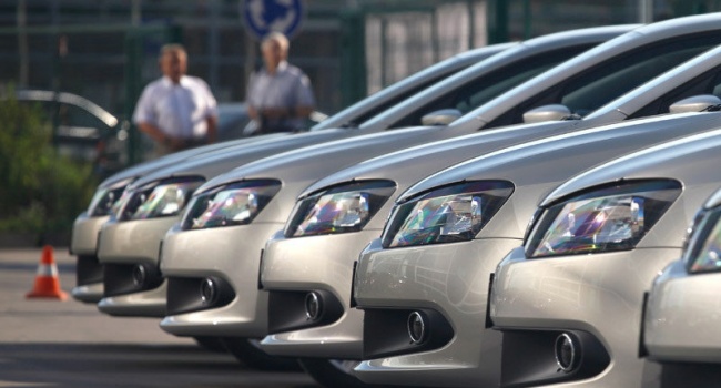 В Украине рекордно выросли продажи автомобилей в прошлом месяце