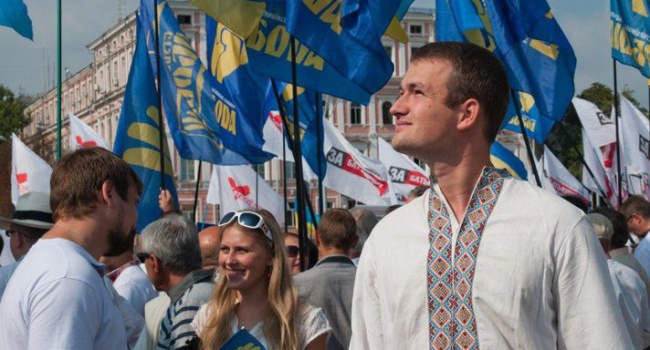 Факты из биографии «свободовца» Левченко шокировали Украину, не удивлена только «Свобода»