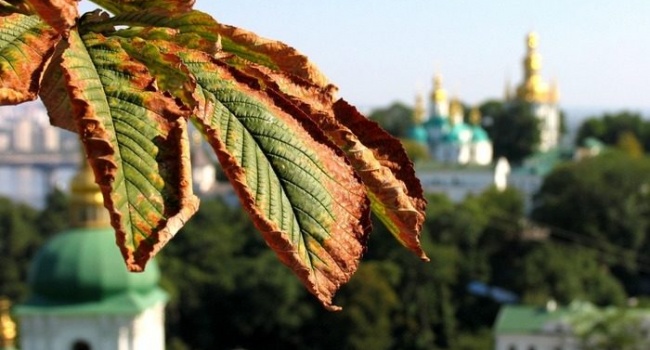 Через потужний антициклон в Україні передбачається різка зміна погоди