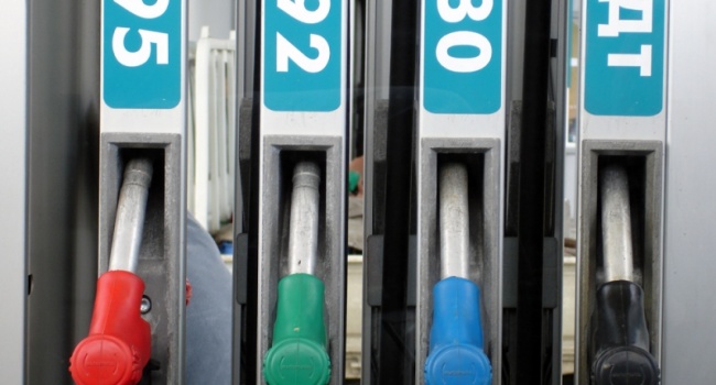 Цены на бензин и дизтопливо в Украине продолжают расти 