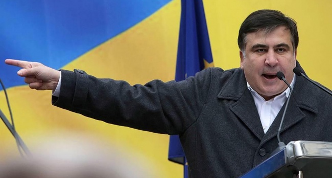  Саакашвили пирует на банкете, а его сторонники мерзнут в палатках