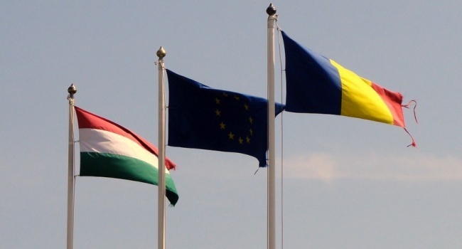 Вслед за Венгрией вставлять палки в колеса Украине начали Румыния с Польшей