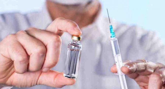 В Украине заканчивается вакцина от полиомиелита