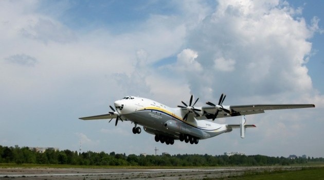 Киев и Москва ведут закрытые переговоры по выпуску самолетов «Руслан» 