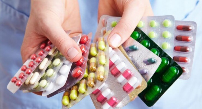 В Украине существенно подешевеют лекарственные препараты