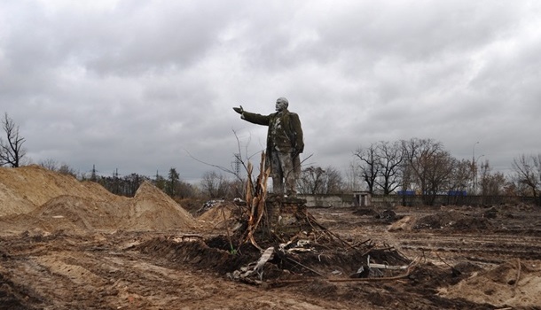 Последний из могикан: в Киеве обнаружен устоявший от сноса памятник Ленину