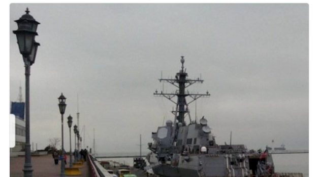 В Одессу прибыл корабль НАТО, вооруженный до зубов